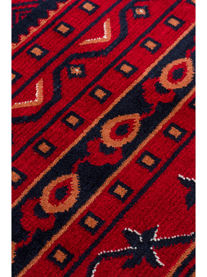 Paghman Serisi Afgan Desenli Viskon Sık Dokuma Kaymaz Tabanlı İnce Makine Halısı 01 NAVY