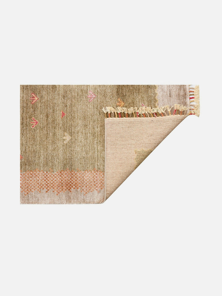 Oushak Carnaval %100 Naturel Kolay Temizlenir El Emeğiyle Üretilen TENCEL™ Modern Uşak Halısı 07 BEIGE AUTUMN - Carpetdocia