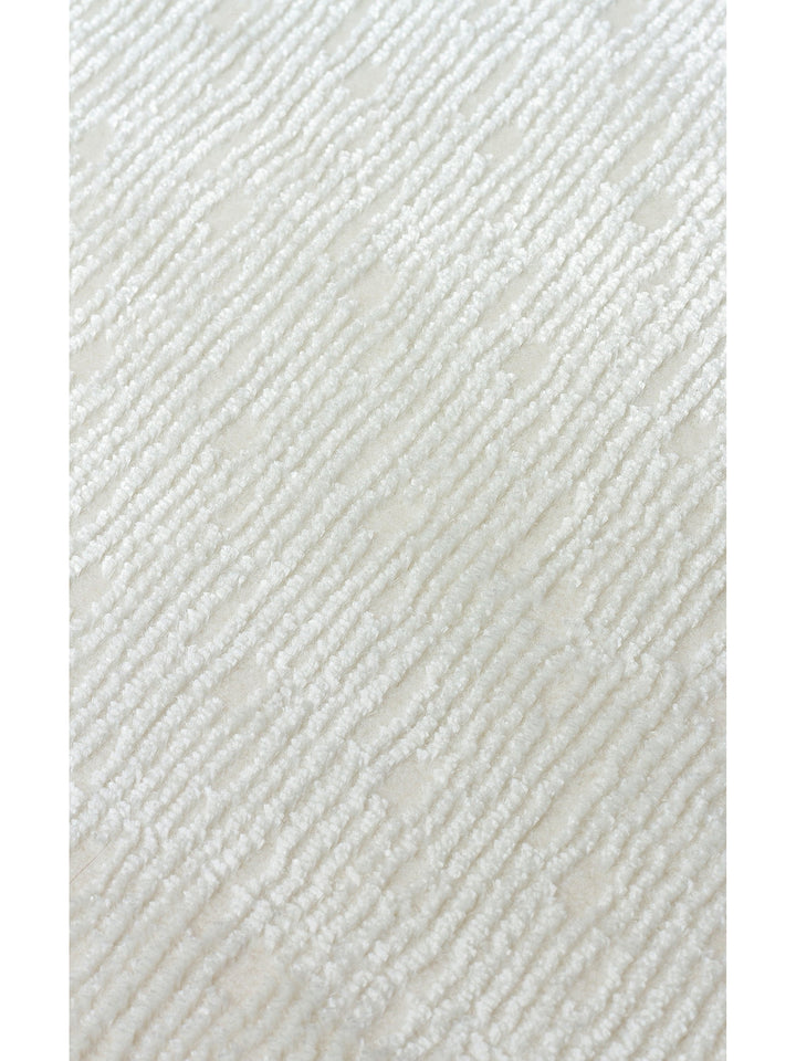 Smooth Fluff Dust-Free Modern Carpet LUX 02 CREAM