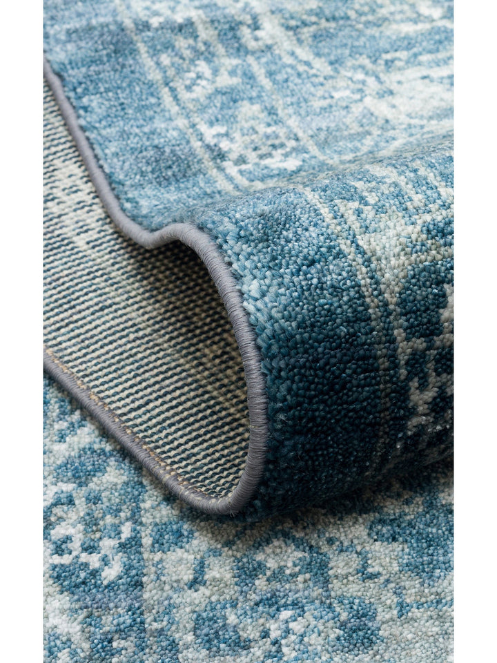 Çırağan 100% Natural Special Shiny Handcrafted Tencel Uşak Carpet Produced on Special Looms 02 NAVY