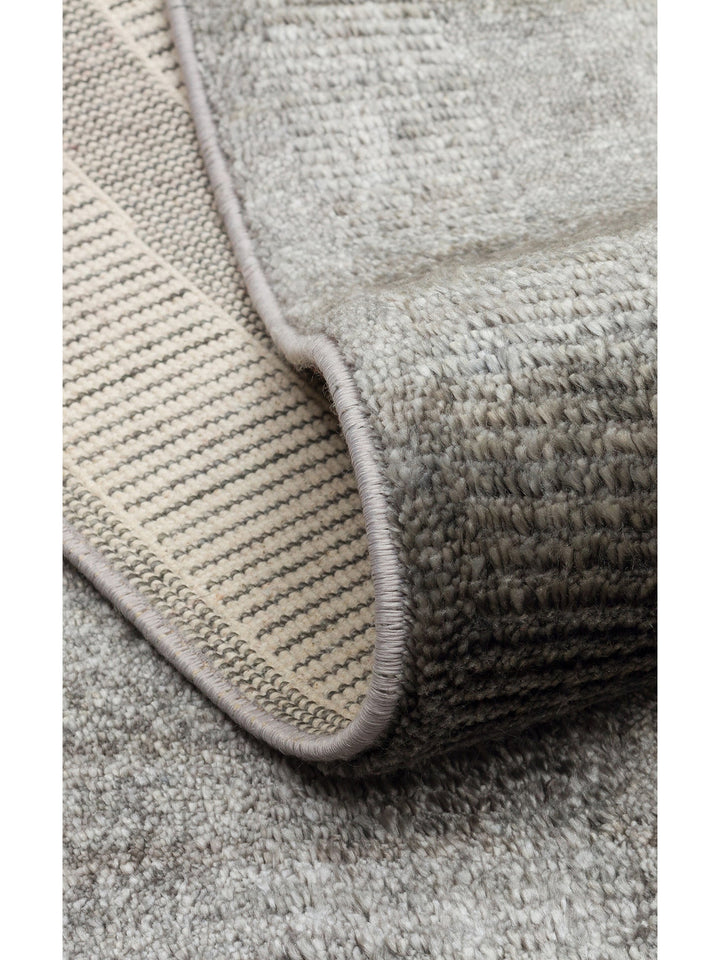 Brasilia El Emeğiyle Üretilen Modern Sade Şık TENCEL™ Özel Kara Tezgah Halısı 01 ANTHRACITE