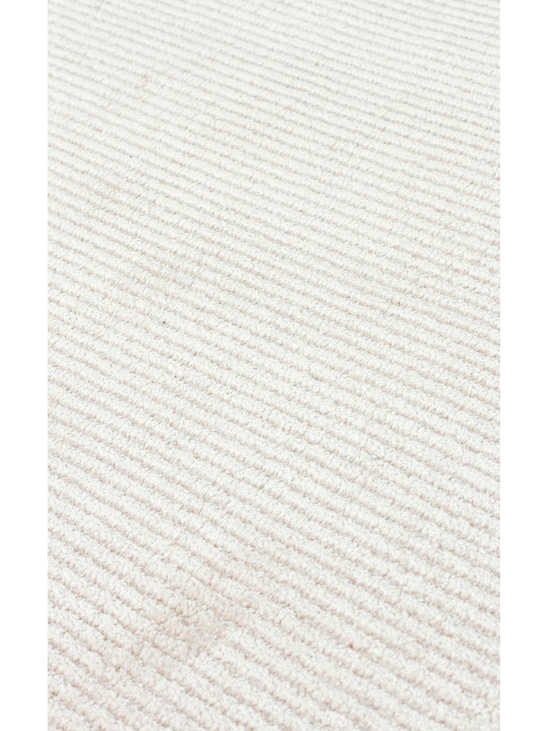 Montenegro Viscose Blend Plain Patterned Tight Weave Living Room Hall Hallway Modern Carpet 02 VINK