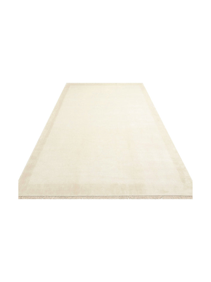 Montenegro Viscose Blend Plain Patterned Tight Weave Living Room Hall Hallway Modern Carpet 02 CREAM