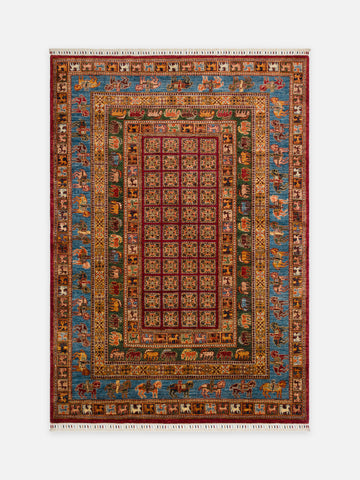El dokuma Afgan halı kırmızı pano ve hayvan frizi desenli 176x246 cm kuşbakışı tam görünüm