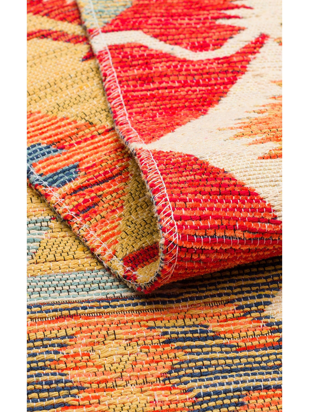 Rota Yıkanabilir, Çift Taraflı Kullanıma Uygun Yumuşak Tuşeli Otantik Kilim 06 RED - Carpetdocia