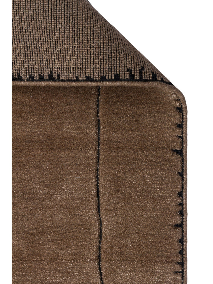 Dakar Series Wool Rayon and Polyester Blend Handwoven Rug TAUPE