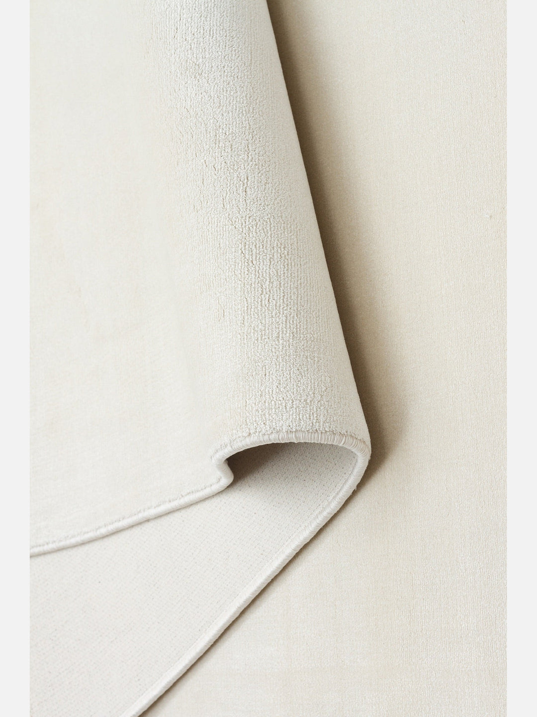 Andrea Serisi Krem (Cream) Modern Makine Halısı