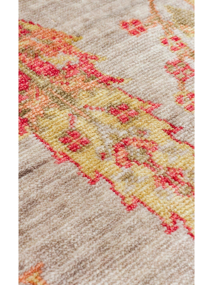 Oushak Carnaval 100% Natural Easy to Clean Handmade TENCEL™ Modern Uşak Carpet 08 BEIGE AUTUMN