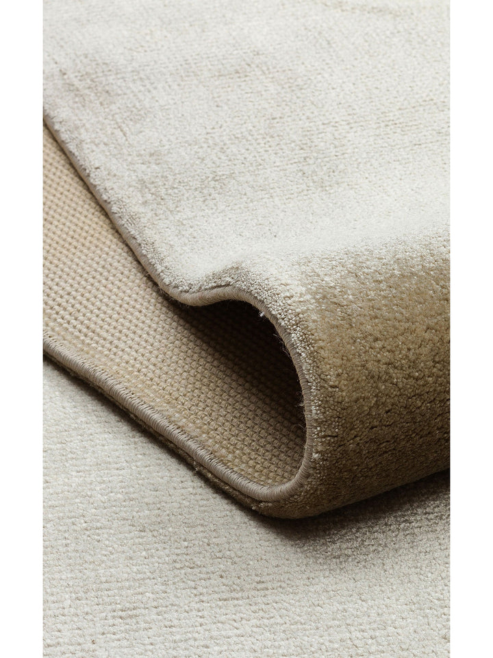 Oushak Plain %100 Naturel Düz Renk El Emeğiyle Özel Tezgahlarda Üretilen Viskon Uşak Halısı PLNLAT - Carpetdocia